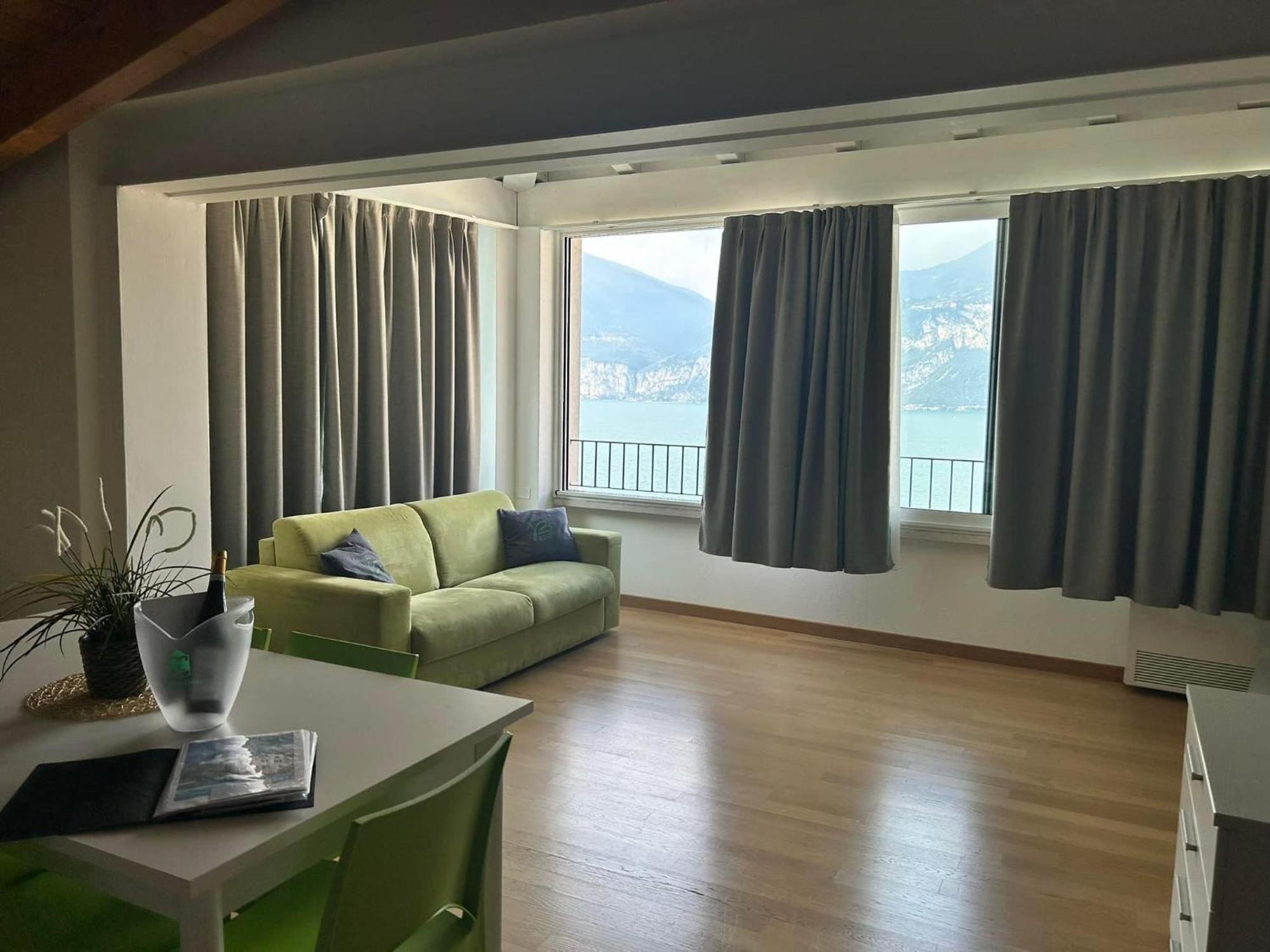Villa Borgo Borago Brenzone sul Garda Ngoại thất bức ảnh